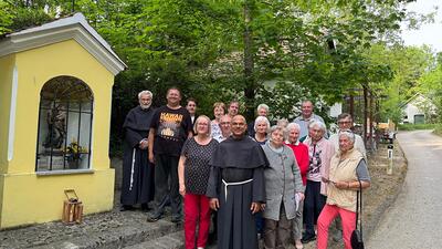 Maiandacht in der Mariengasse in Asparn/Zaya