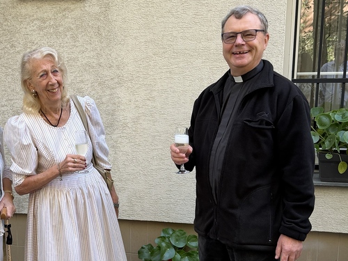 Prof. Dr. Lieselotte Pacher und P. Thaddäus Schatkovsky