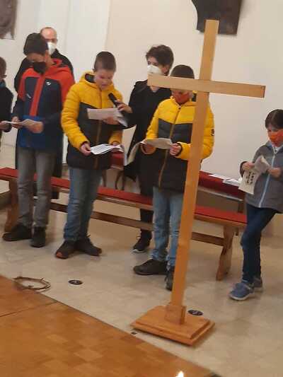 Kinderkreuzweg / © Beate Bauer