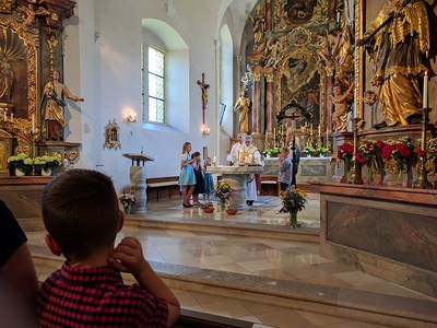 Gottesdienst und Prozession