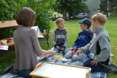 'Kinderliturgie - Mit allen Sinnen feiern' - Wortgottesfeier und Stationenbetrieb