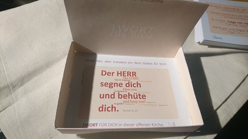 ...faltet und klebt sie zusammen ... 